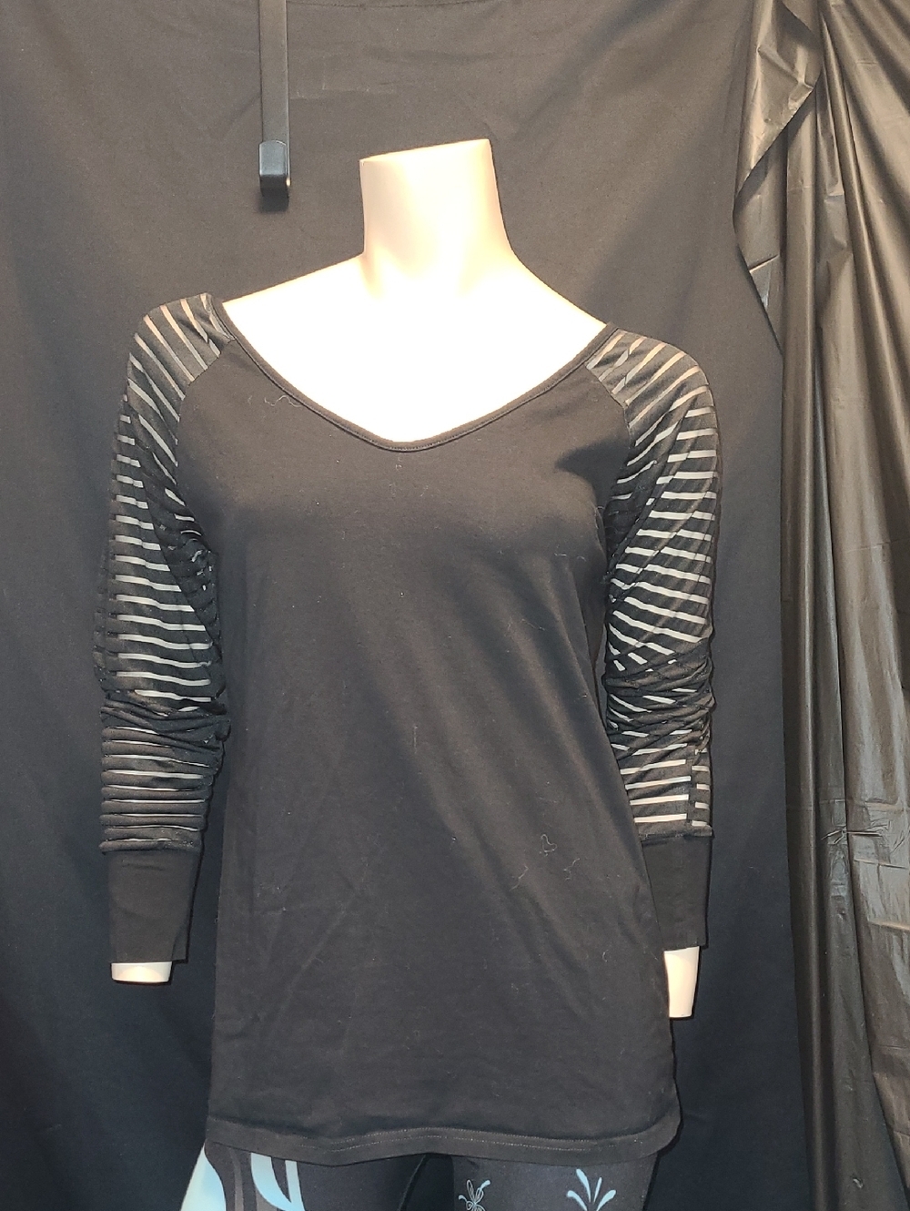 AISEW Long Sleeve V Neck T-Shirt Sheer Mesh Raglan Tees Striped Loose